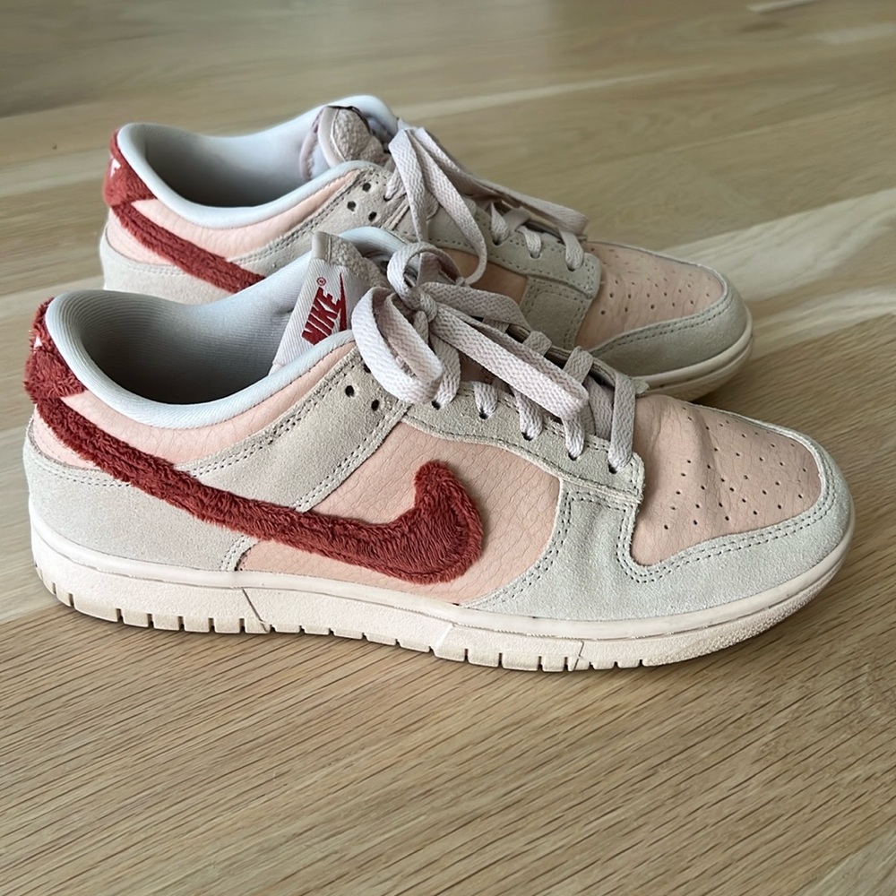 Nike Dunk Low Terry Swoosh (women’s)